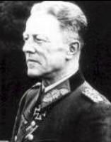Generalleutnant Graf Hans Emil Otto von Sponeck Kommandeur der 22.