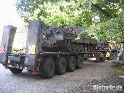 Panzertransporter Faun SLT 50/2 „Elefant“ mit Leopard-Panzer