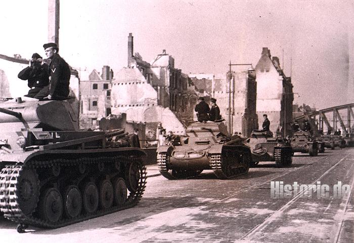 Deutsche Panzer in Rotterdam