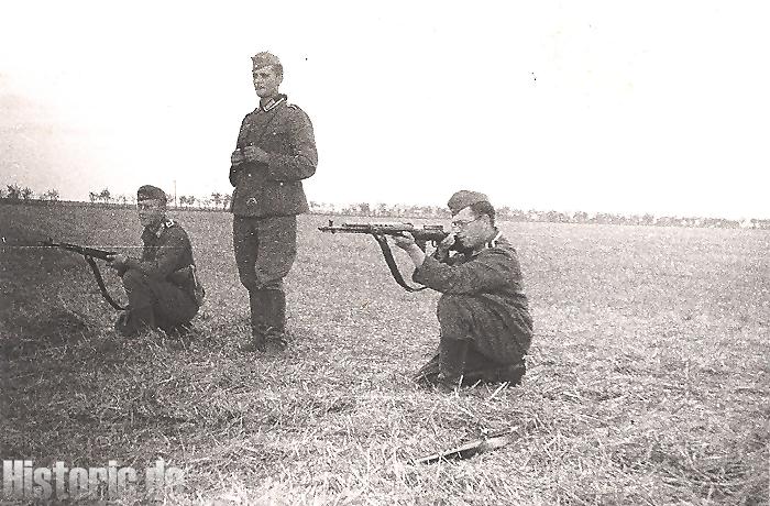 Schiessübung in Otrada mit russ. Beutegewehren Oktober 1941 