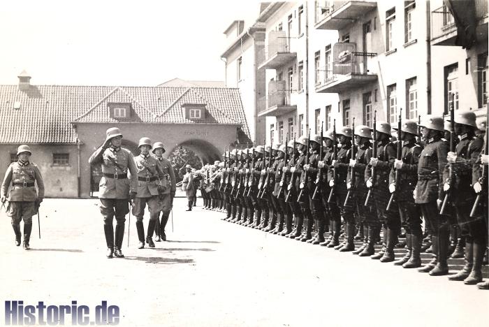 Adolf-Hitler-Kaserne - Bremen-Stader Strasse